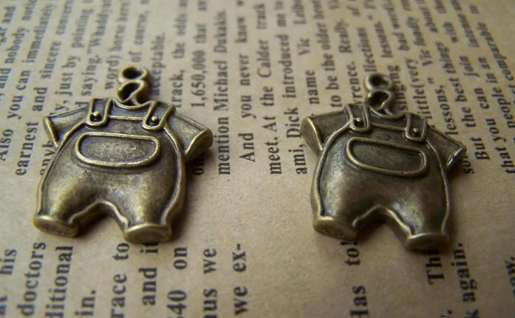 10 pcs Antique Bronze Baby Overall Pants Trousers Charms 19x24mm A1914