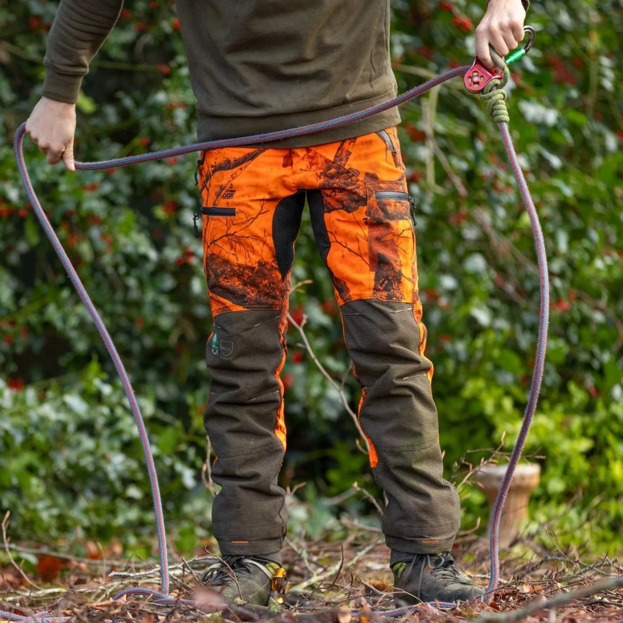 AT4060 UL - Breatheflex Pro Realtree Chainsaw Pants Design A/Class 1 - Orange