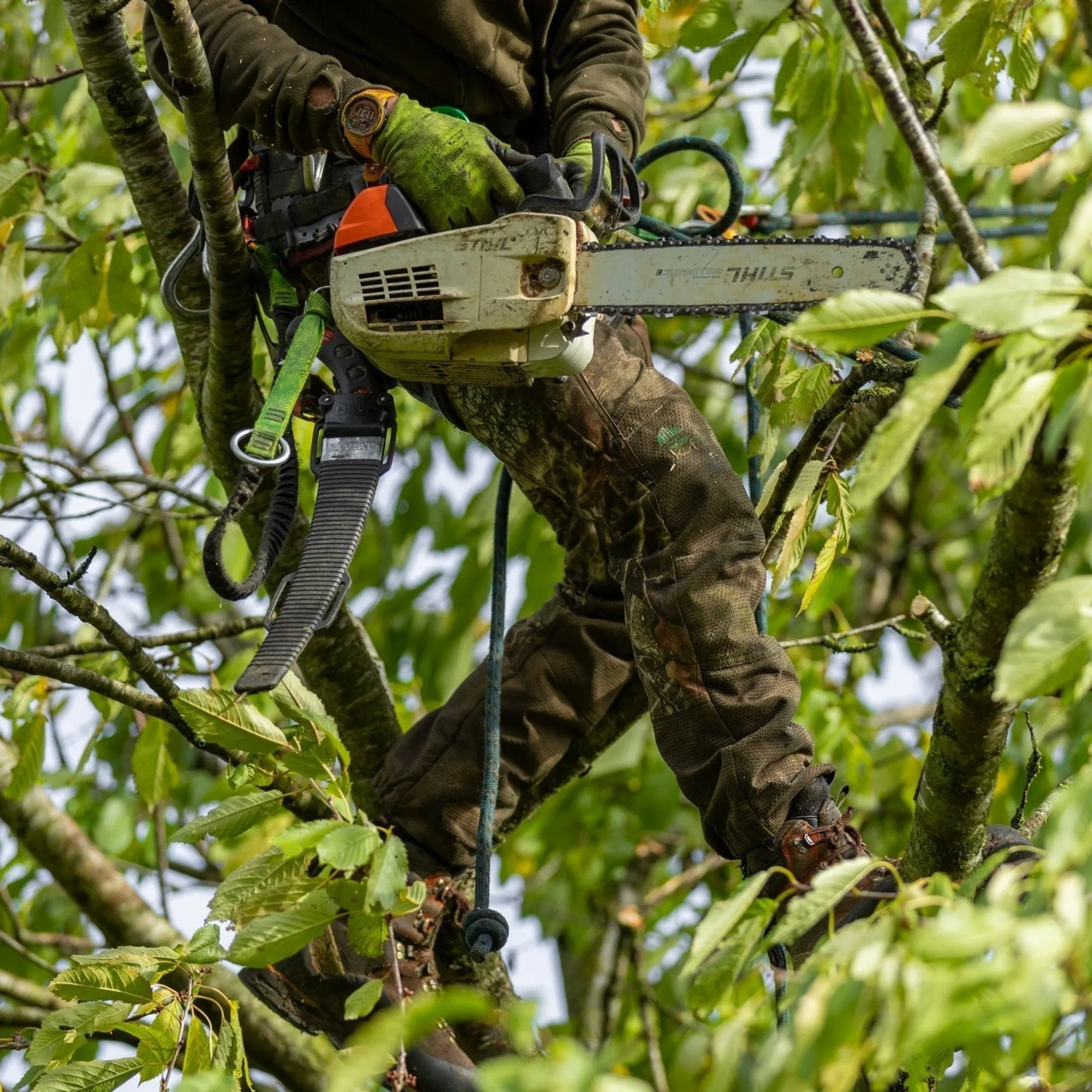 AT4070 - Breatheflex Pro Realtree Chainsaw Trousers Design C/Class 1 - Brown