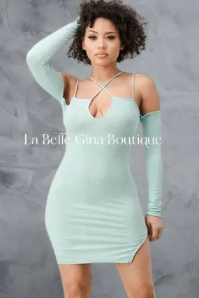 AVENA knitted rib off shoulder sleeves mini dress.