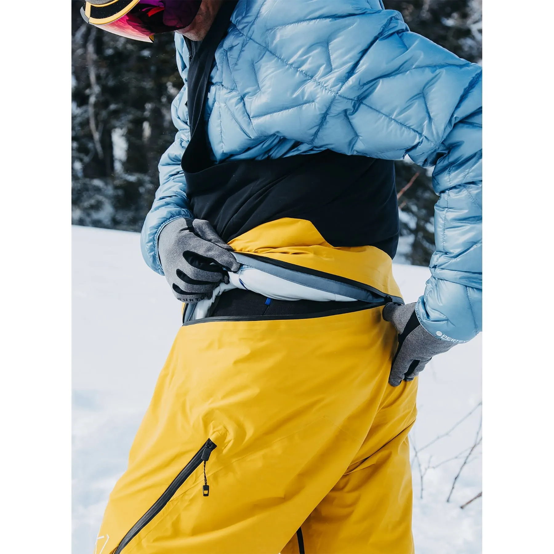 Burton Men's [ak] Kalausi GORE-TEX 3L C-Knit Bib Pants 2025