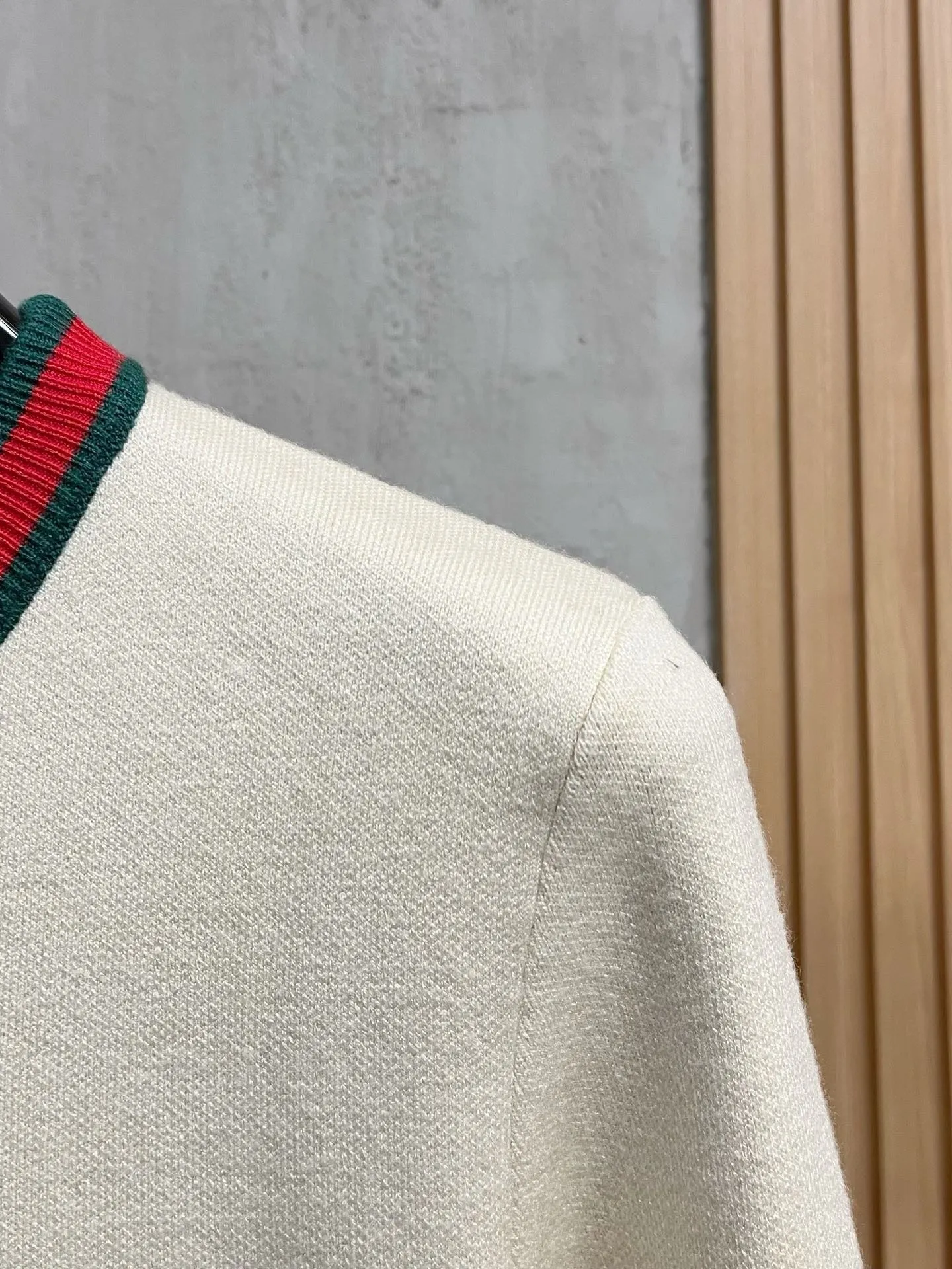 CLTH423 Gucci Wool and Cashmere Sweater / SizeXS/S/M/L