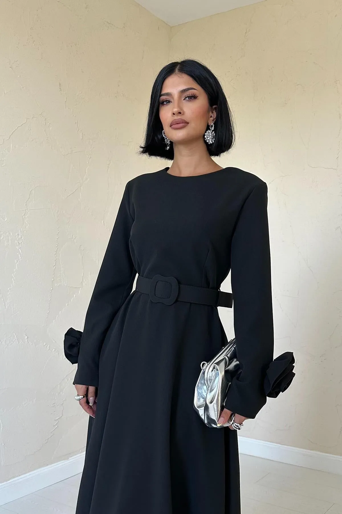 ELS Sleeve Rose A-Line Dress - Black - Juárez