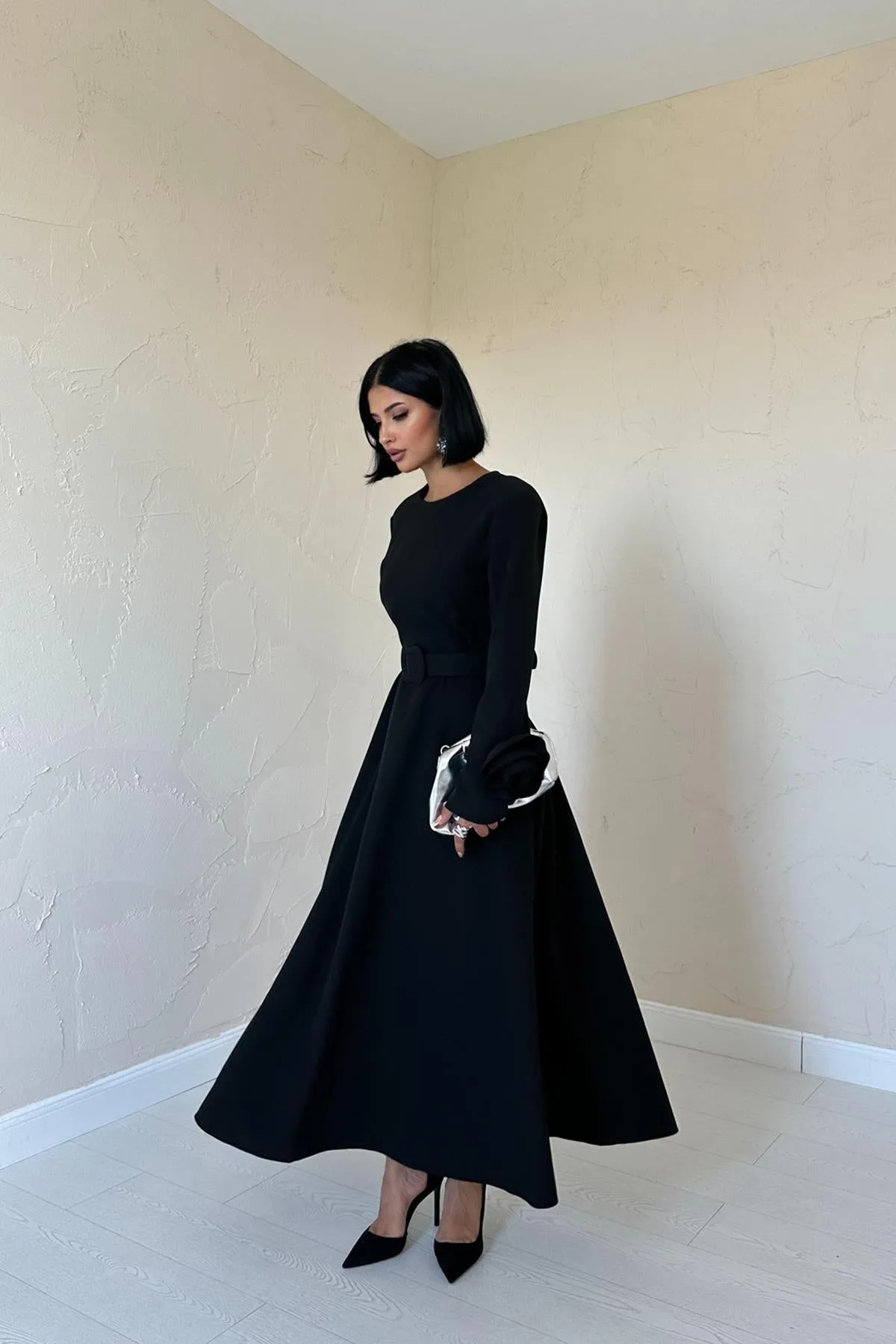 ELS Sleeve Rose A-Line Dress - Black - Juárez