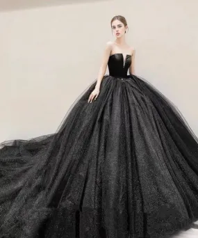 Gothic Off Shoulder Black Deep V-neck Wedding Dress With Train Ball Gown Plus Size