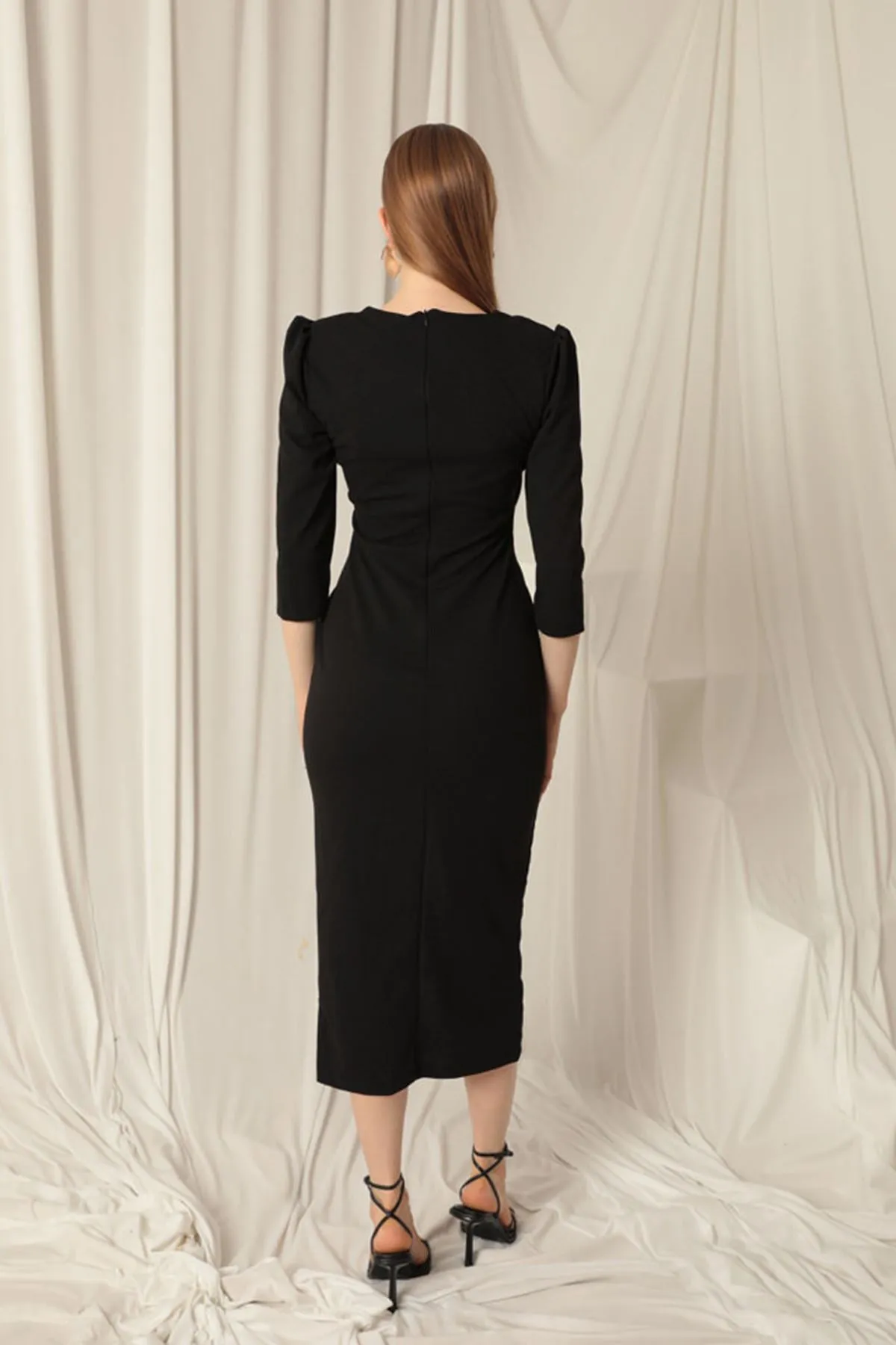 KKT Atlas Crepe Fabric Front Twist Detail Women's Black Dress - Caerphilly