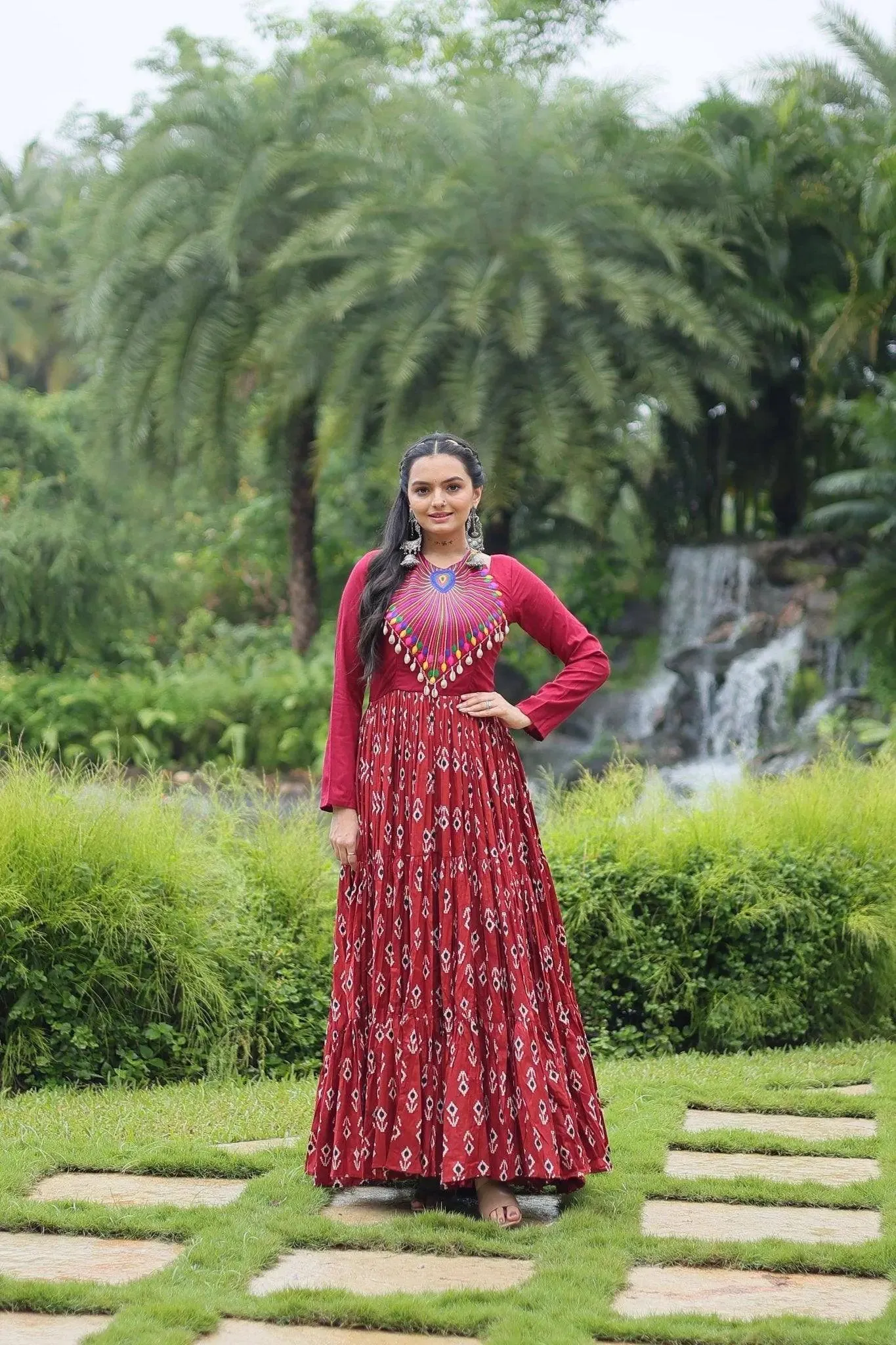 Kutchi Gamthi and Kodi Lace Work Cotton Printed Gown
