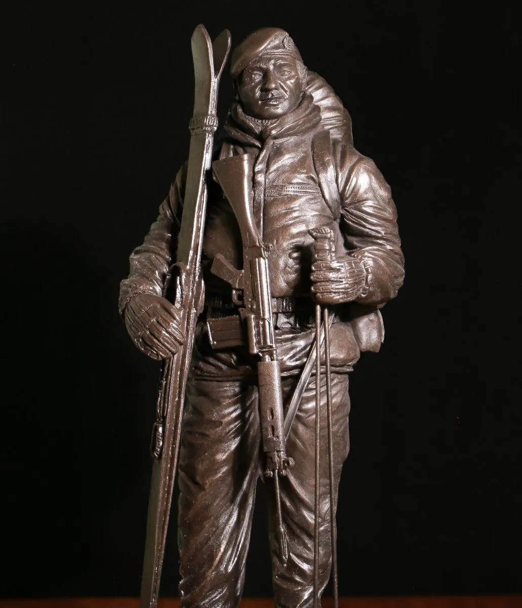 Royal Marines Arctic Warfare with SLR Rifle - Bronze A5g